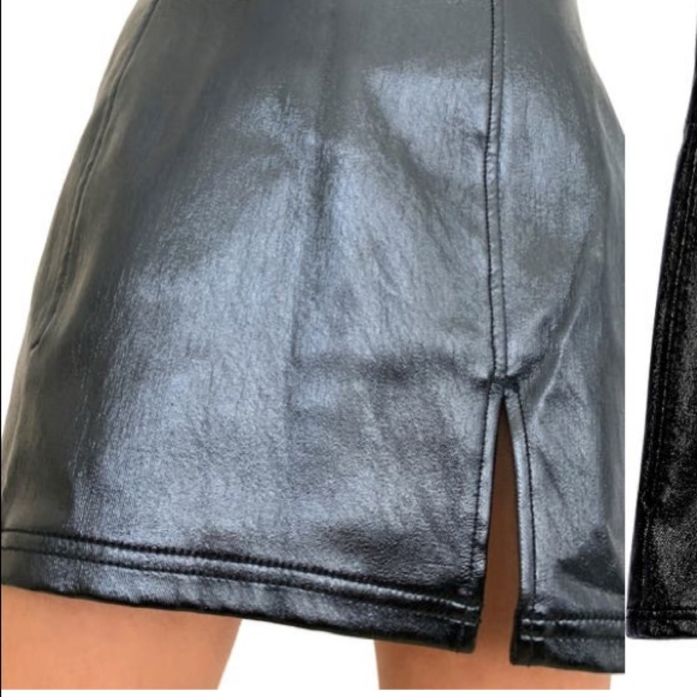 FREE PEOPLE BOHO HOST PICK! Holding onto a dream coated miniskirt Size 0 - Picture 2 of 10
